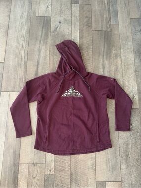 Columbia Maroon Hooded Pullover with Mountain Patch